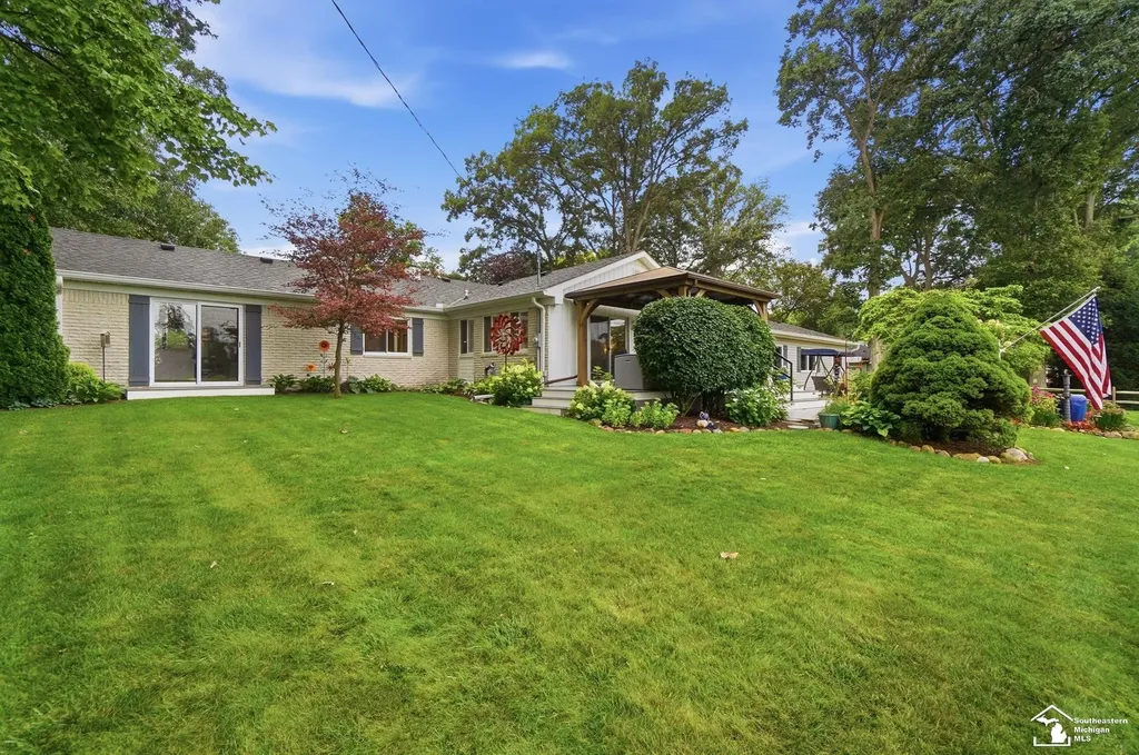 1194 Valetta Drive Bedford Township MI 48182