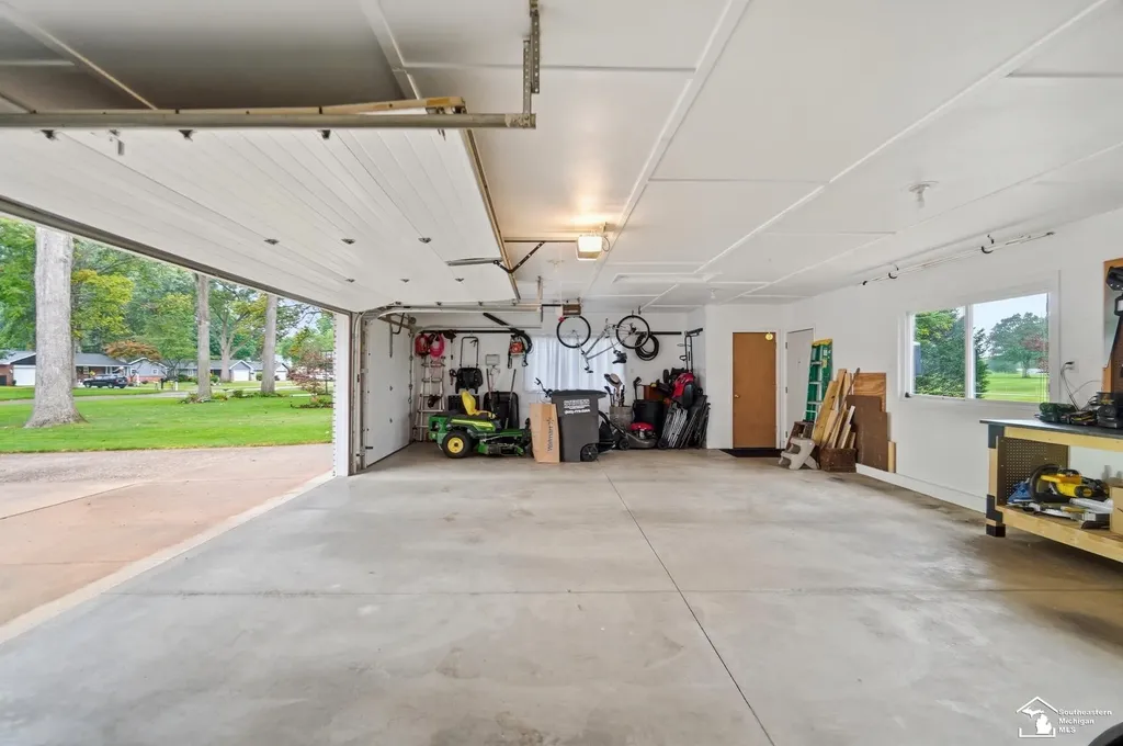 1194 Valetta Drive Bedford Township MI 48182