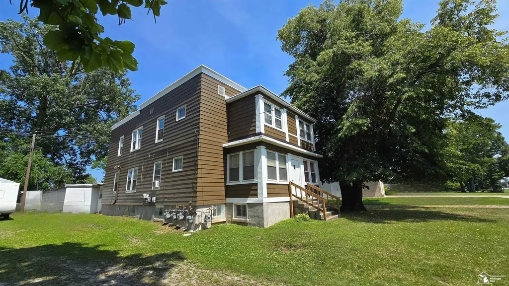 3042 S Custer Road Monroe Charter Township MI 48161