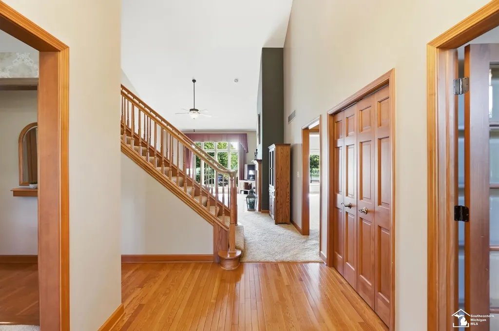 1010 Saint James Park Monroe Charter Township MI 48161