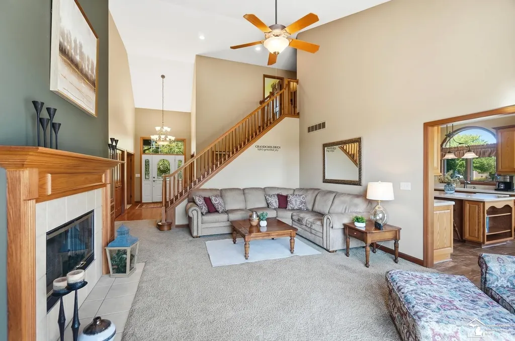 1010 Saint James Park Monroe Charter Township MI 48161