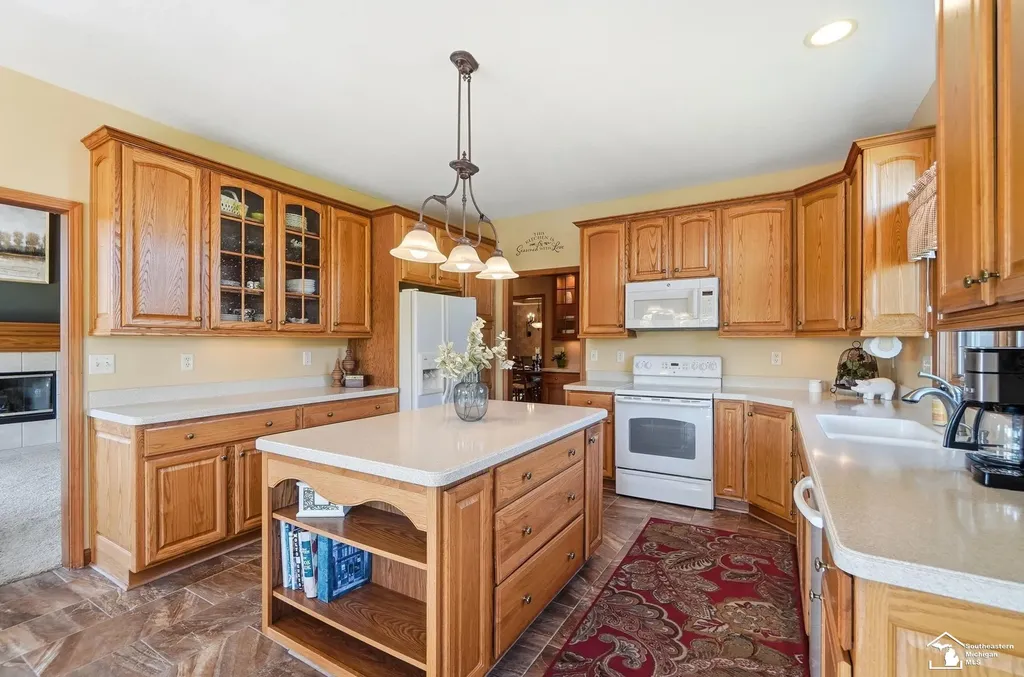 1010 Saint James Park Monroe Charter Township MI 48161