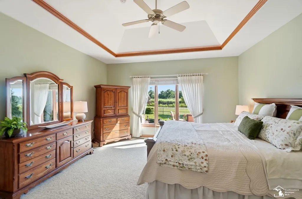 1010 Saint James Park Monroe Charter Township MI 48161