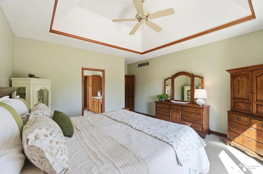 1010 Saint James Park Monroe Charter Township MI 48161