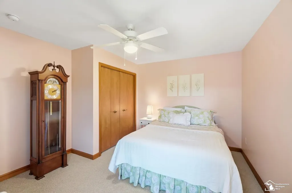 1010 Saint James Park Monroe Charter Township MI 48161