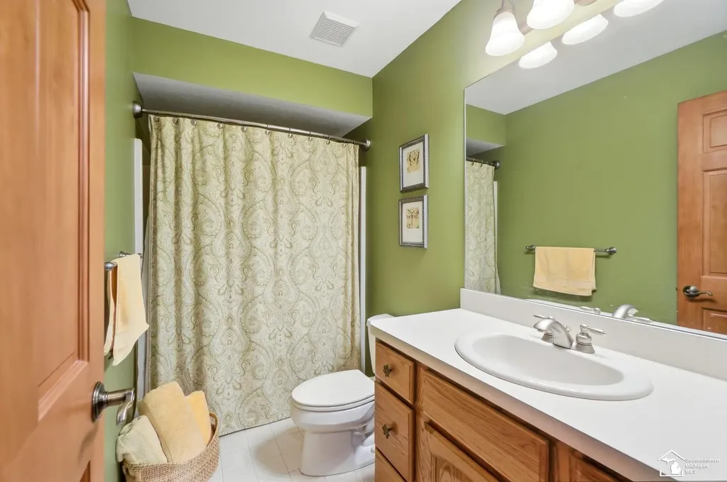 1010 Saint James Park Monroe Charter Township MI 48161