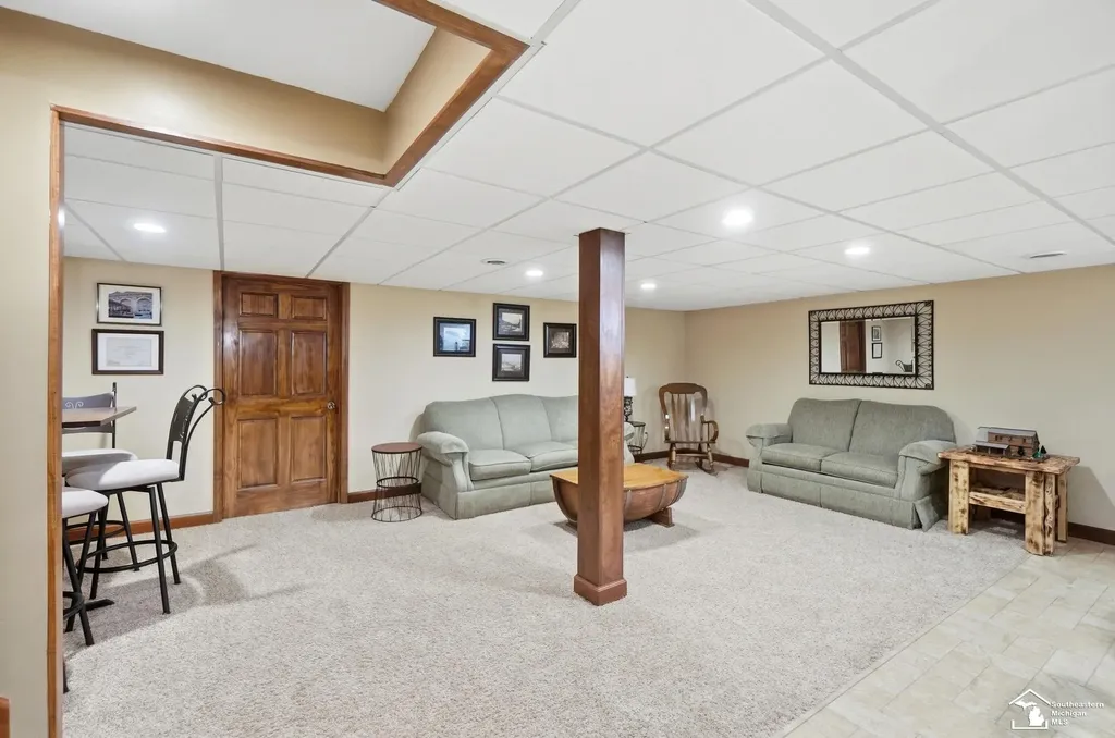1010 Saint James Park Monroe Charter Township MI 48161