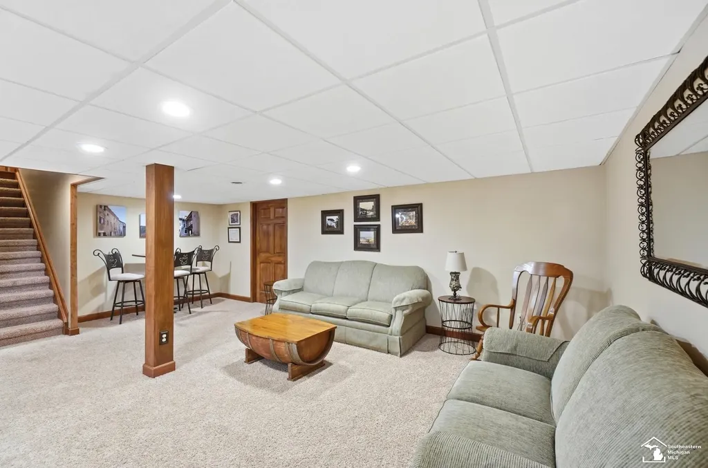 1010 Saint James Park Monroe Charter Township MI 48161
