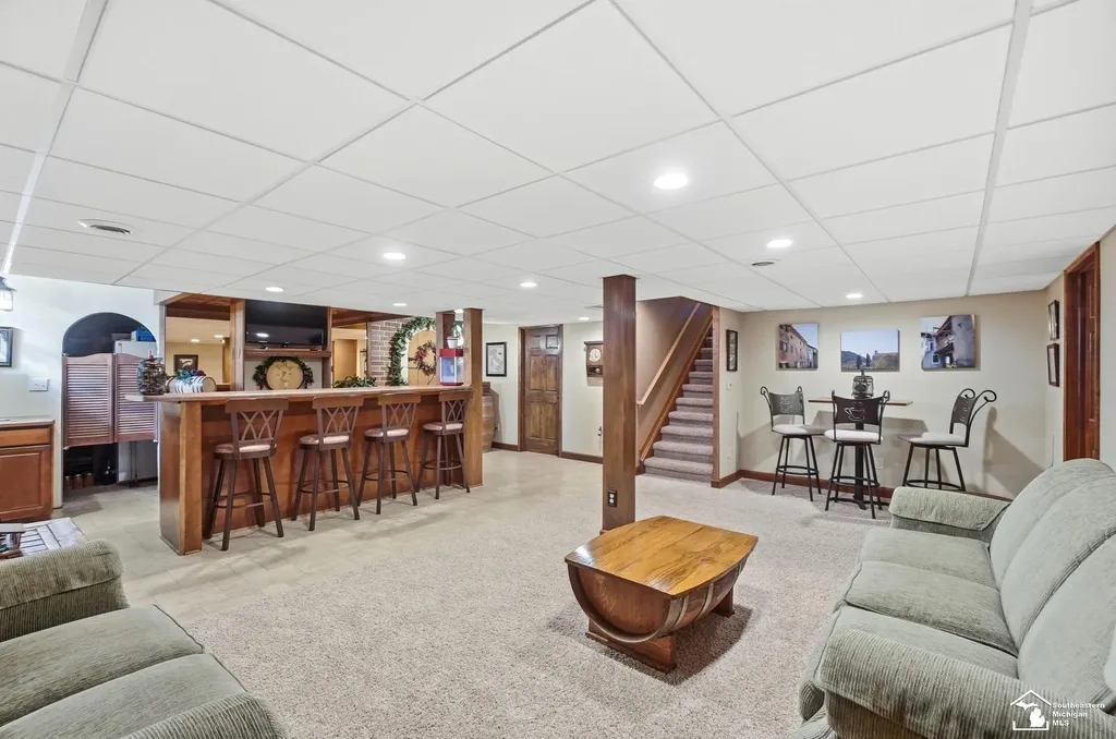 1010 Saint James Park Monroe Charter Township MI 48161