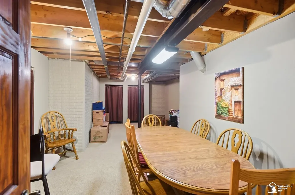 1010 Saint James Park Monroe Charter Township MI 48161