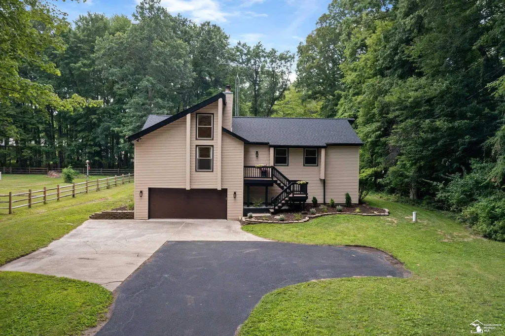 5093 Smith Road Whiteford Township MI 49267