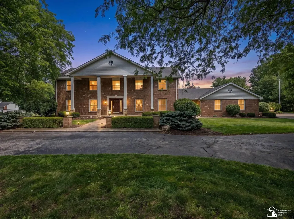 250 E Temperance Road Bedford Township MI 48182