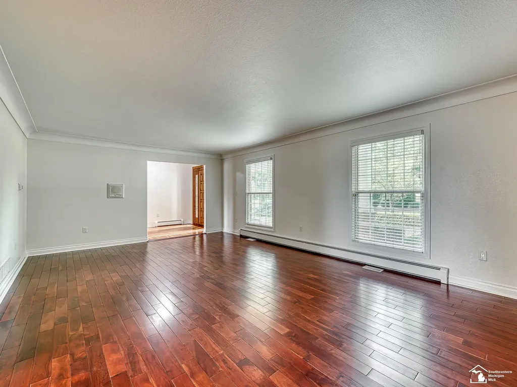 250 E Temperance Road Bedford Township MI 48182