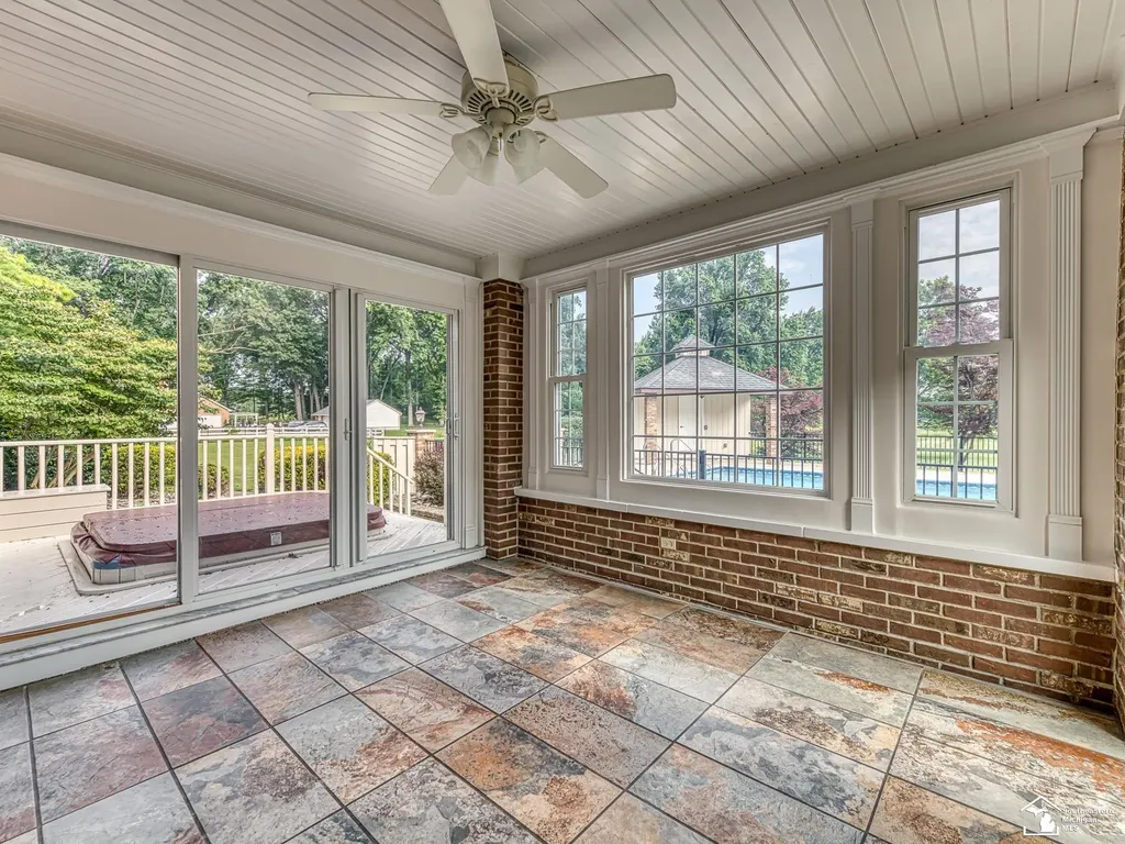 250 E Temperance Road Bedford Township MI 48182