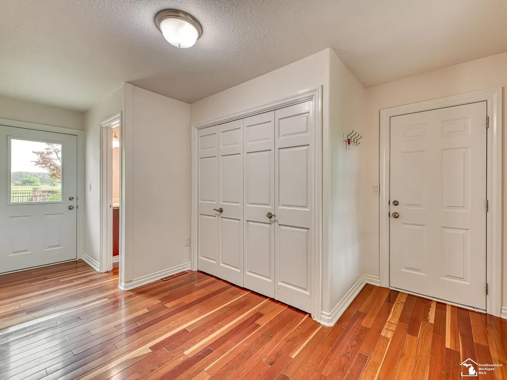 250 E Temperance Road Bedford Township MI 48182
