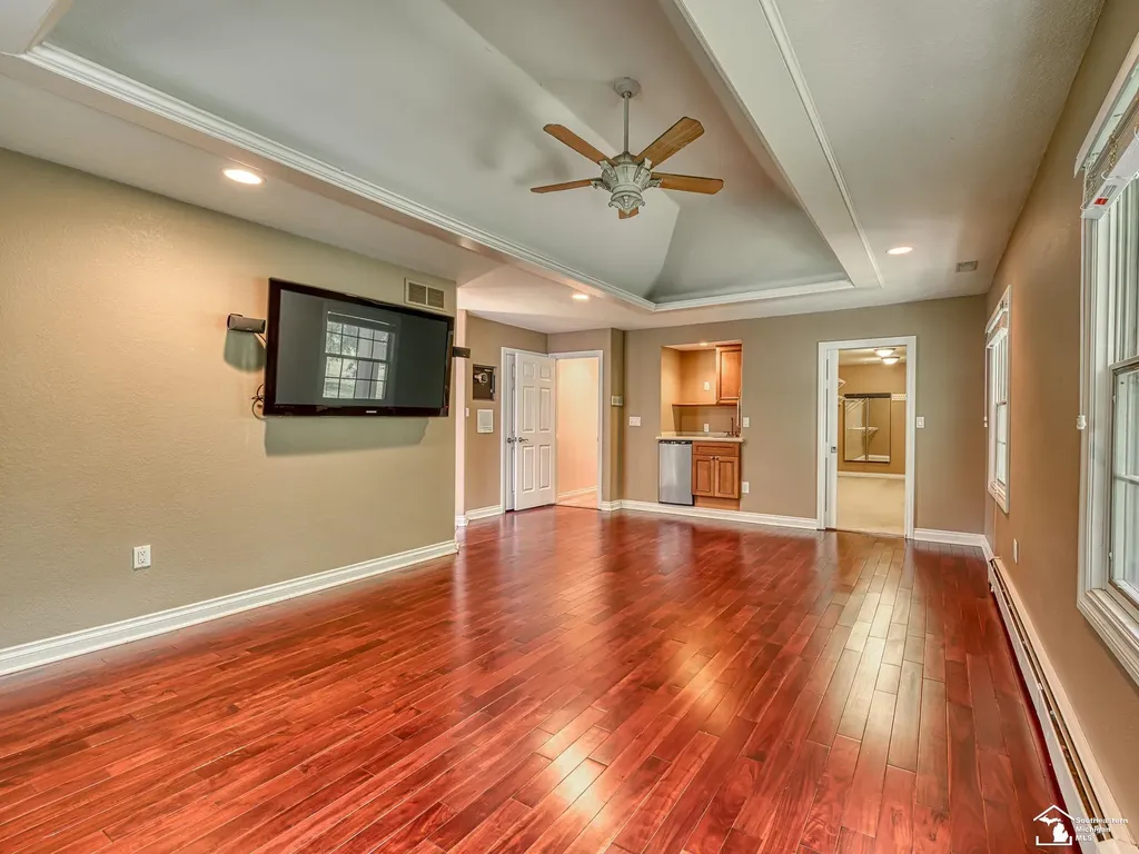 250 E Temperance Road Bedford Township MI 48182