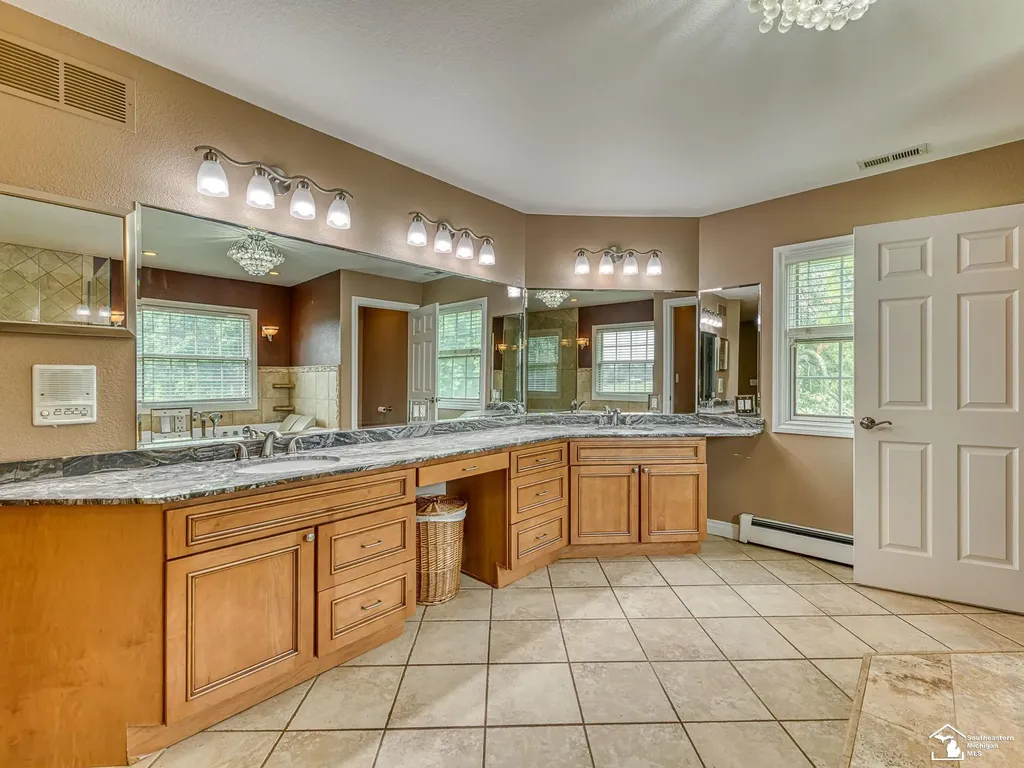 250 E Temperance Road Bedford Township MI 48182