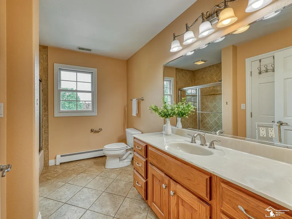 250 E Temperance Road Bedford Township MI 48182