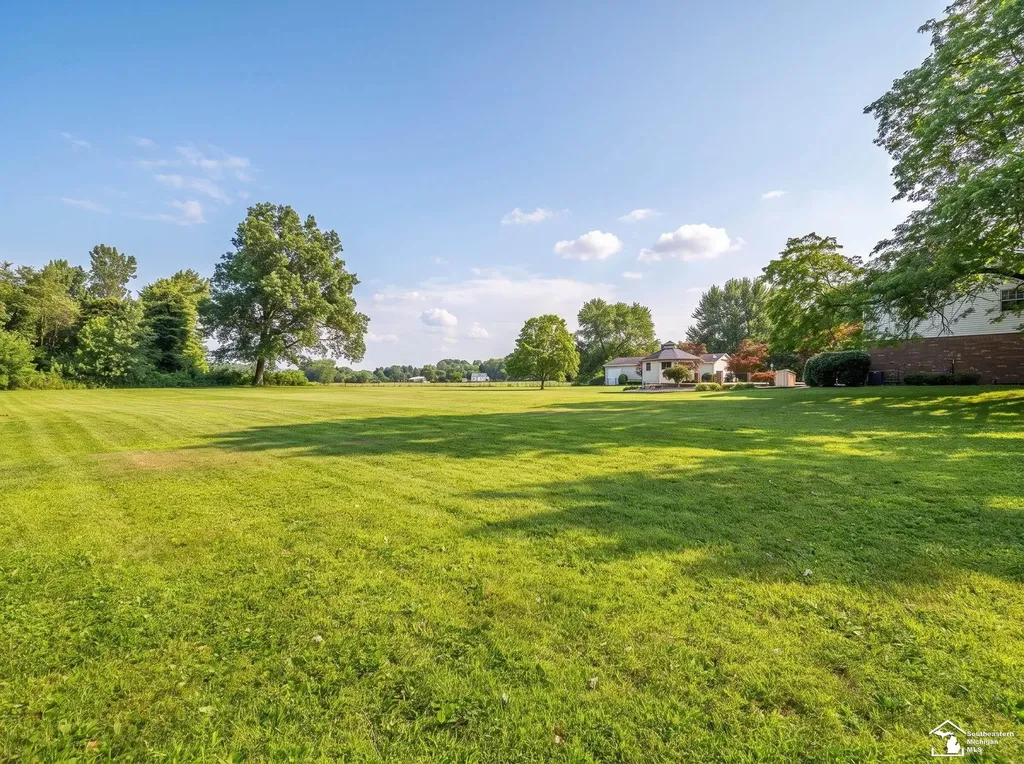 250 E Temperance Road Bedford Township MI 48182
