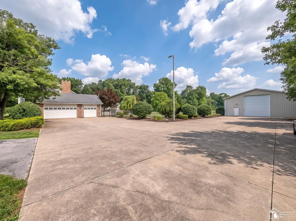 250 E Temperance Road Bedford Township MI 48182
