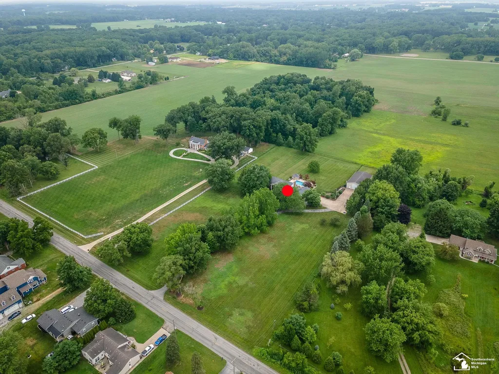 250 E Temperance Road Bedford Township MI 48182