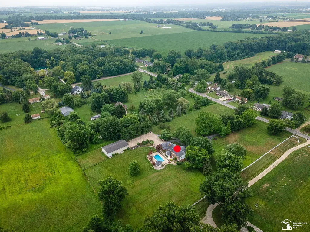 250 E Temperance Road Bedford Township MI 48182