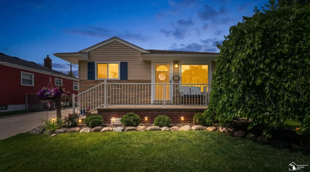 665 Park Avenue Lincoln Park City MI 48146