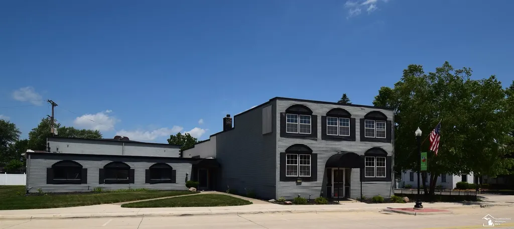 37272 Huron River Drive Huron Charter Township MI 48164