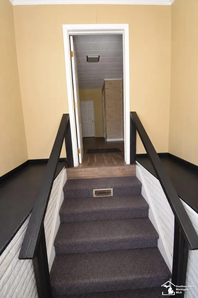 37272 Huron River Drive Huron Charter Township MI 48164