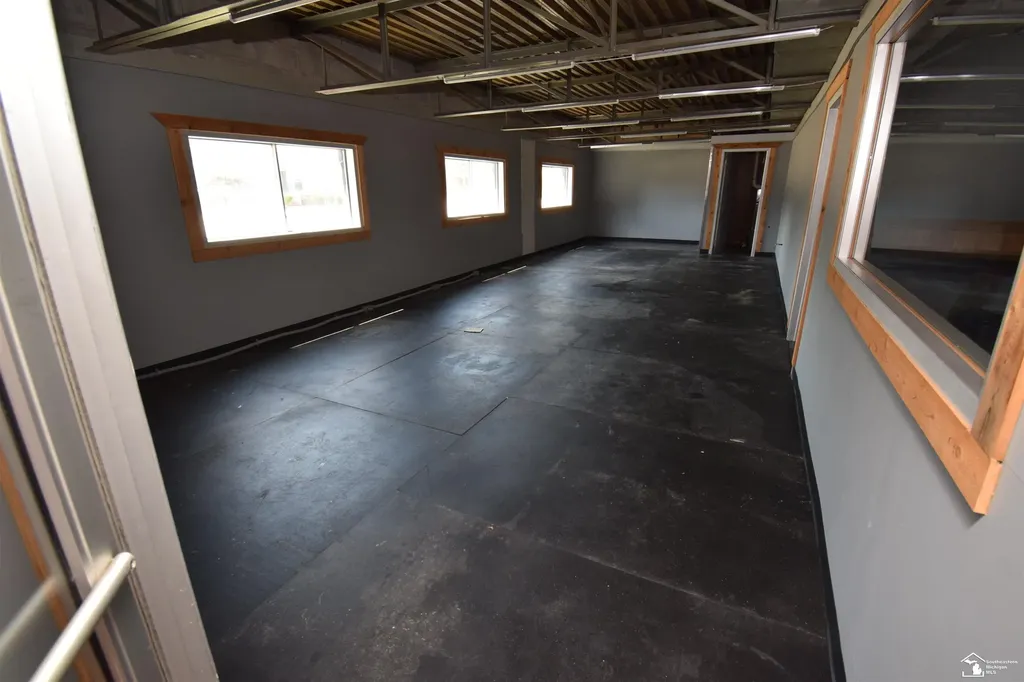 37272 Huron River Drive Huron Charter Township MI 48164