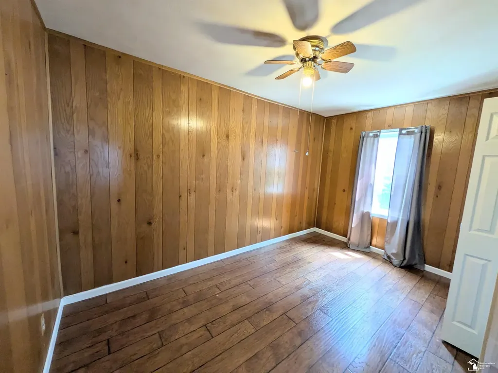 1957 Vivian Road Frenchtown Township MI 48162
