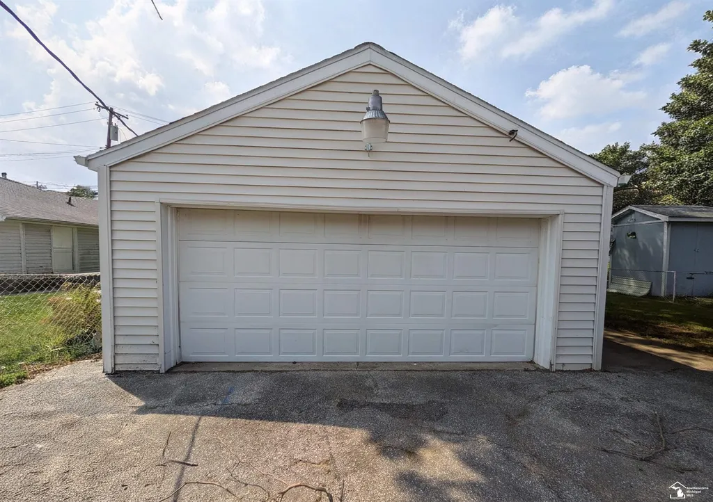 1957 Vivian Road Frenchtown Township MI 48162