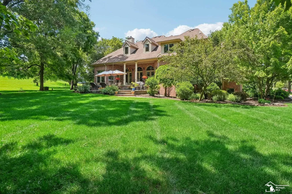 5322 N Meadow Court Salem Township MI 48105