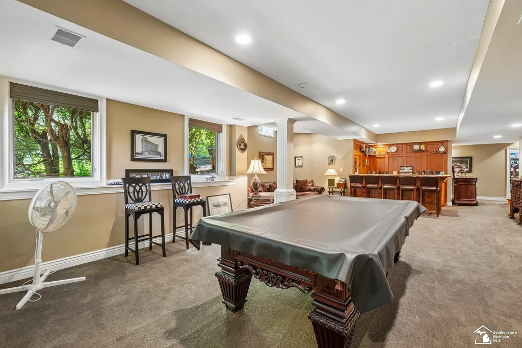 5322 N Meadow Court Salem Township MI 48105