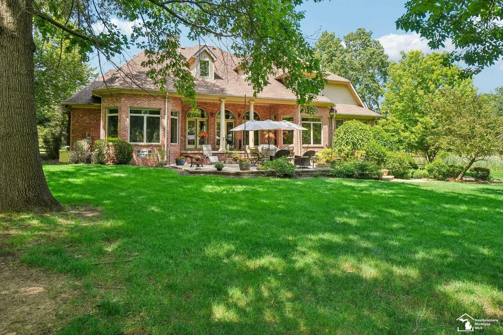 5322 N Meadow Court Salem Township MI 48105