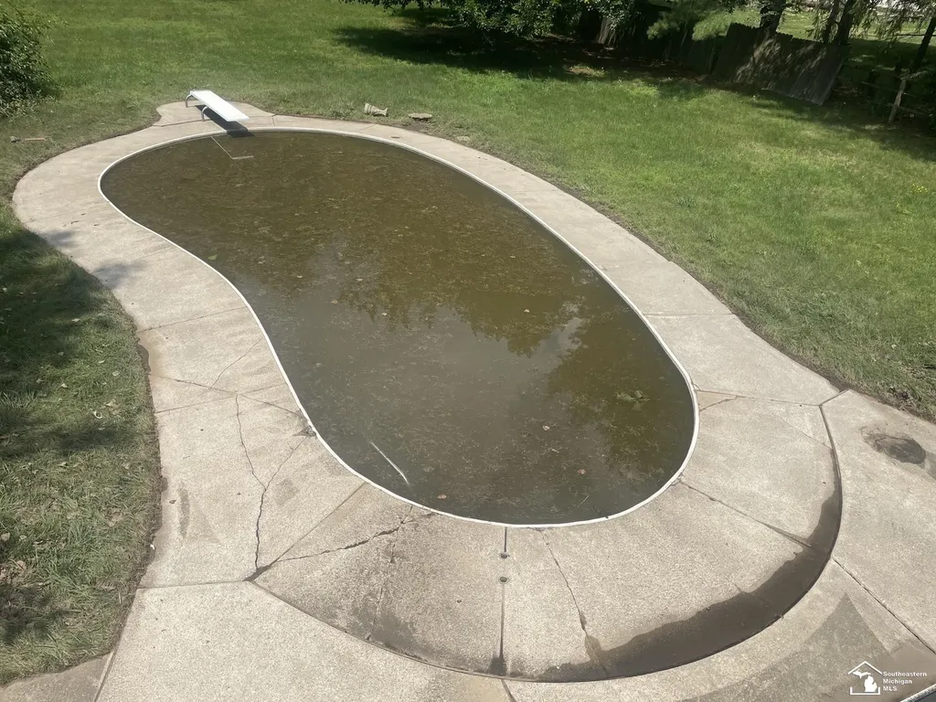 2998 Consear Road Bedford Township MI 48144