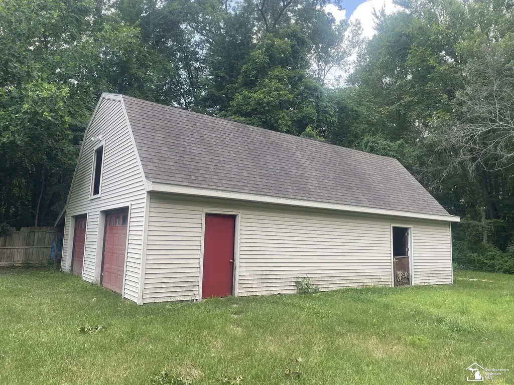 2998 Consear Road Bedford Township MI 48144