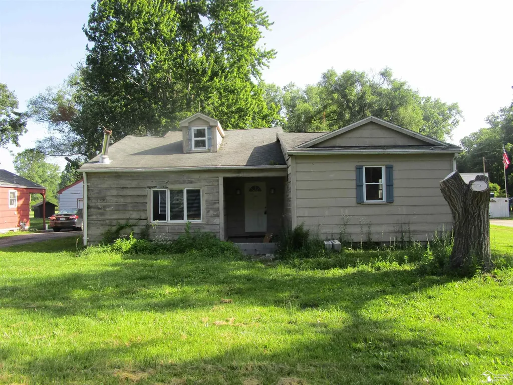 3450 Swartz Road La Salle Township MI 48145