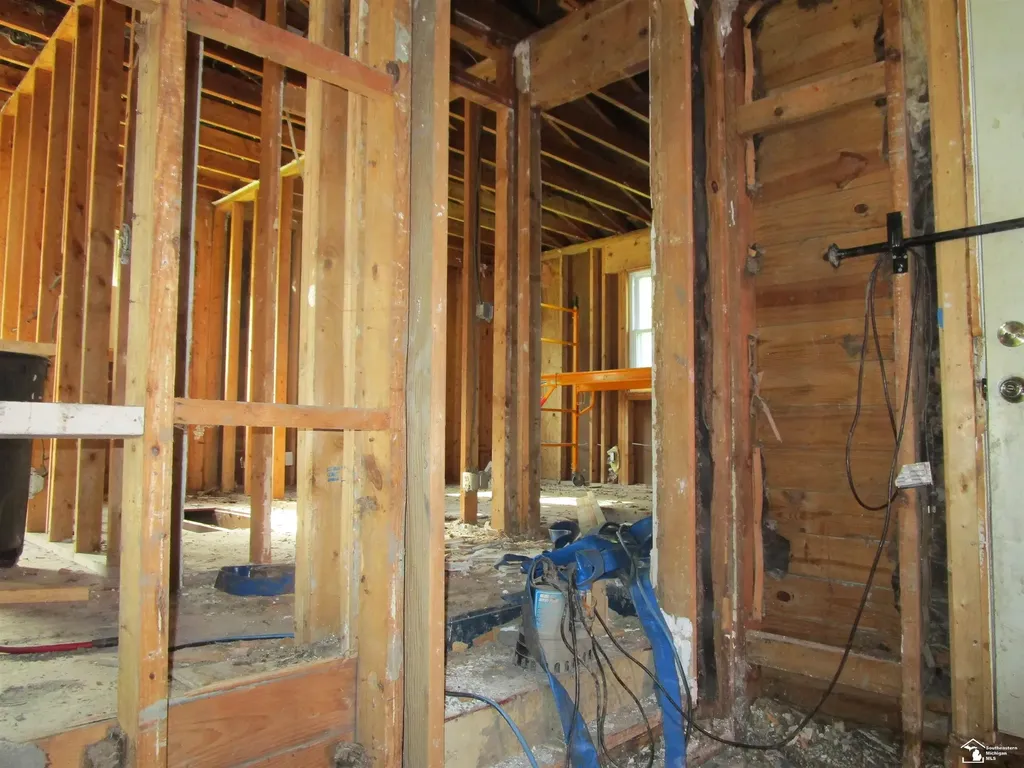 3450 Swartz Road La Salle Township MI 48145