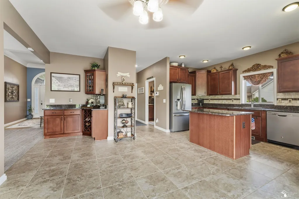 9539 Lazy Oak Drive Carleton Village MI 48117