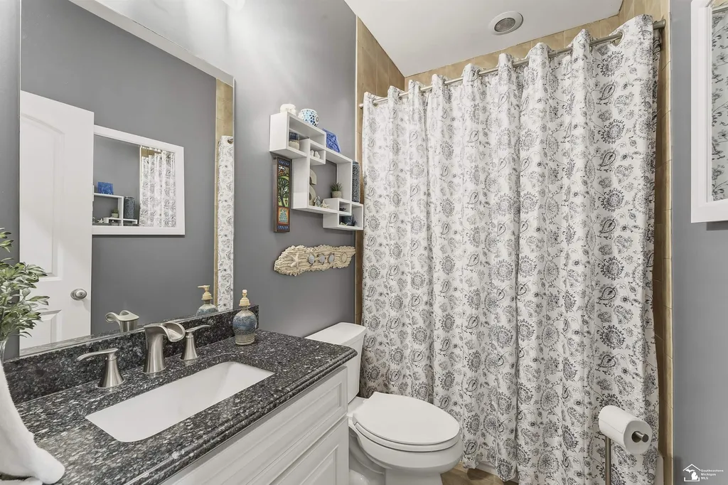 9539 Lazy Oak Drive Carleton Village MI 48117