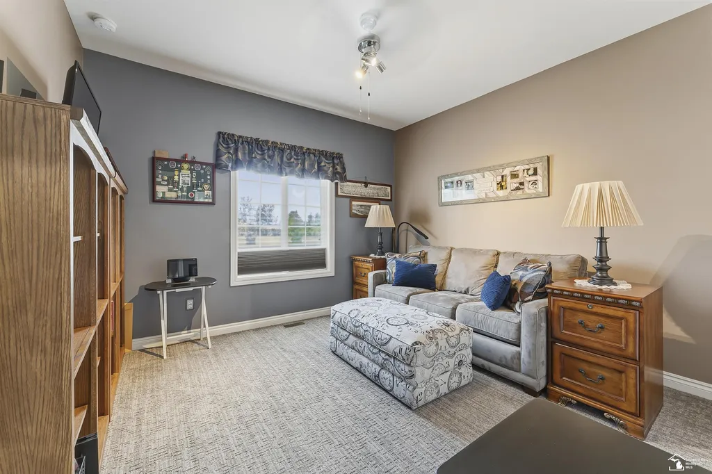 9539 Lazy Oak Drive Carleton Village MI 48117