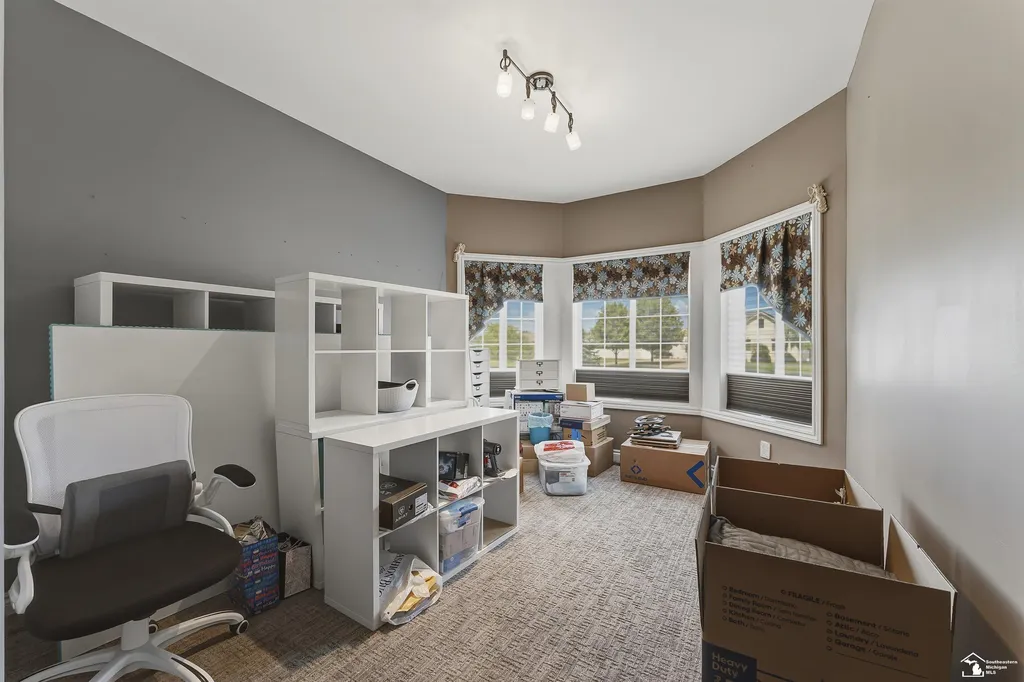 9539 Lazy Oak Drive Carleton Village MI 48117