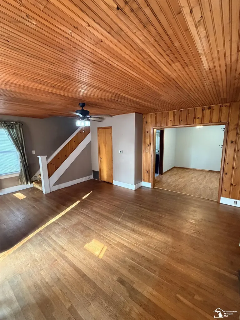 1003 Bacon Street Monroe Charter Township MI 48161