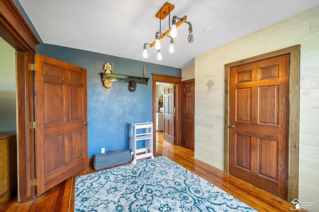 9515 Allison Road London Township MI 48159