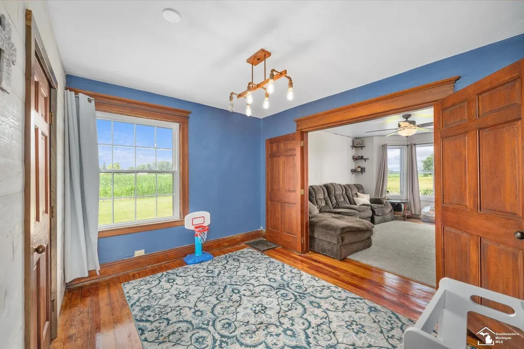 9515 Allison Road London Township MI 48159