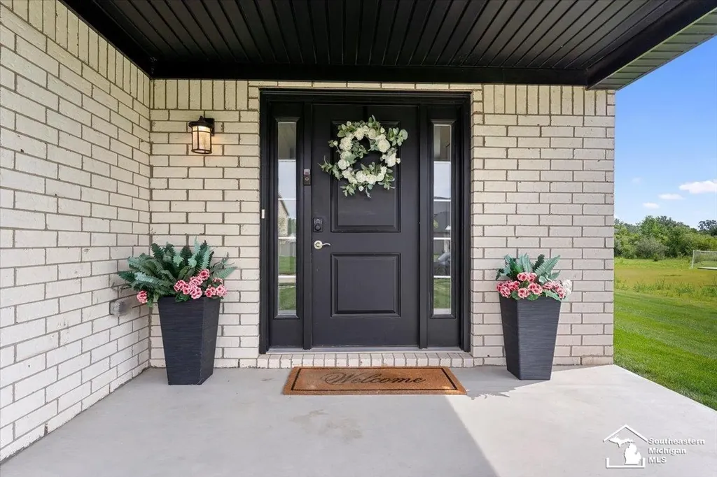 26835 Celtic Drive Flat Rock City MI 48134