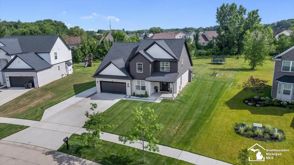 26835 Celtic Drive Flat Rock City MI 48134