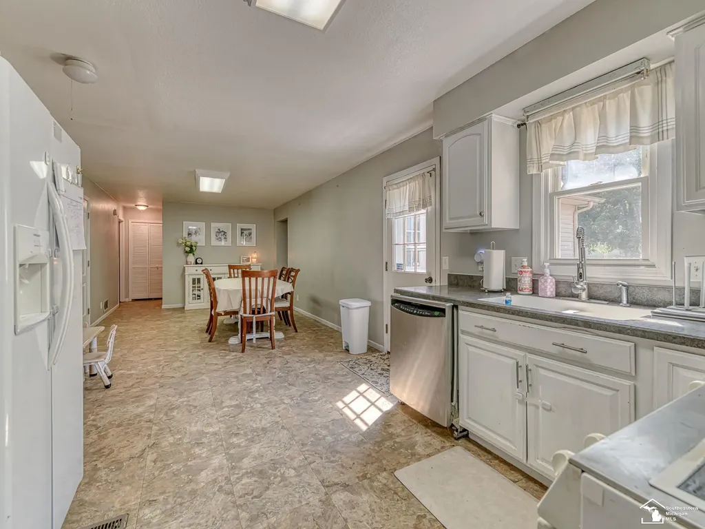 7299 Rumford Road Bedford Township MI 48182