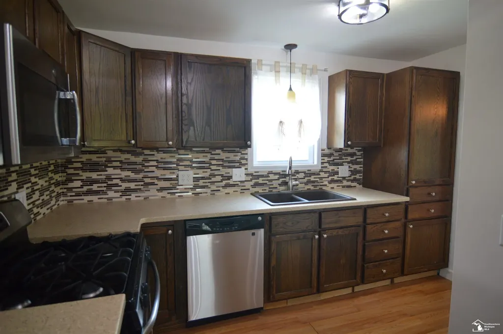 8831 Whiteford Center Road Whiteford Township MI 49267
